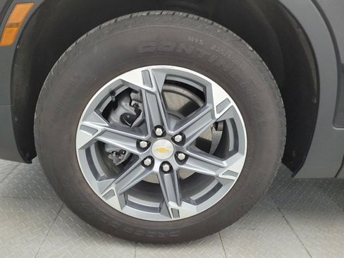 Used 2024 Chevrolet Blazer LT w/ Convenience Package FWD image 31