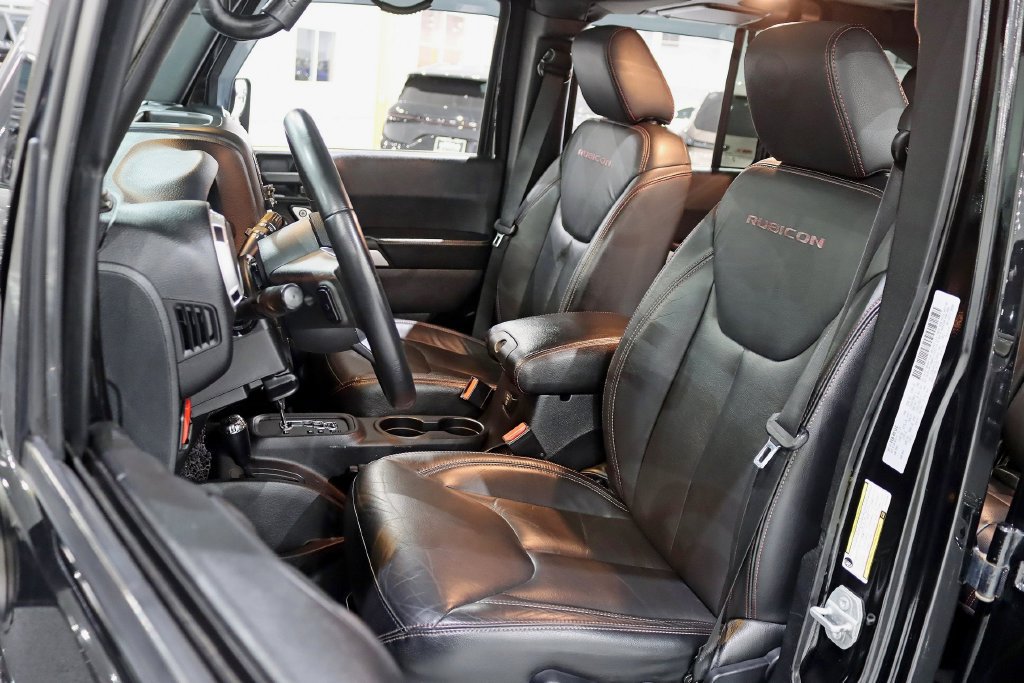 Used 2016 Jeep Wrangler Unlimited Rubicon AWD/4WD image 25