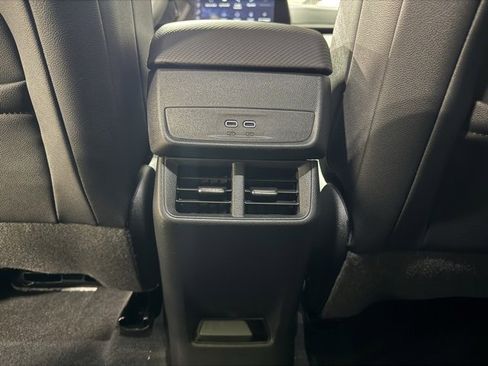 New 2026 Chevrolet Equinox LT w/ Convenience Package II image 32