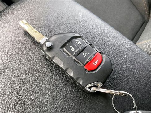 Certified 2024 Jeep Wrangler Willys image 13