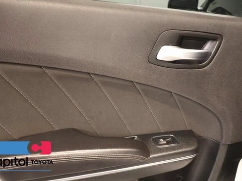 Used 2018 Dodge Charger SXT Plus RWD image 29