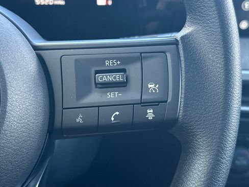 Used 2026 Nissan Kicks SV w/ SV Premium Package FWD image 27