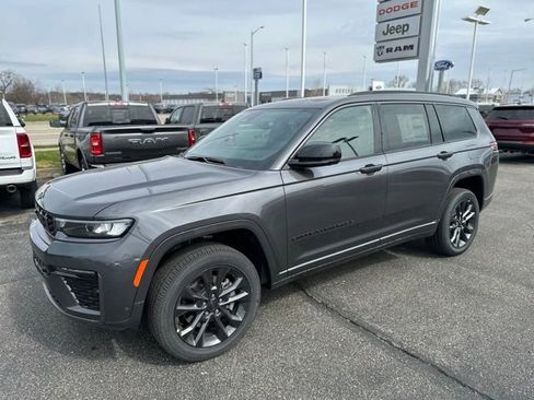New 2026 Jeep Grand Cherokee L Limited AWD/4WD image 13