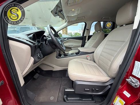Used 2018 Ford Escape SEL FWD image 11