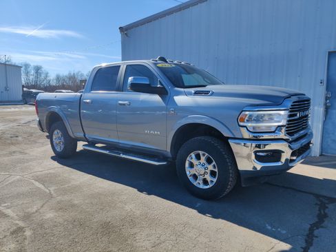 Used 2022 RAM 2500 Laramie image 2