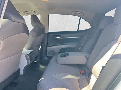 Used 2023 Toyota Camry LE w/ Convenience Package image 18
