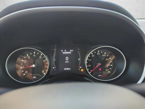 Used 2021 Jeep Compass Latitude image 9