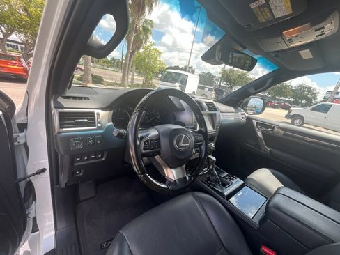 Used 2021 Lexus GX 460 Premium AWD/4WD image 11