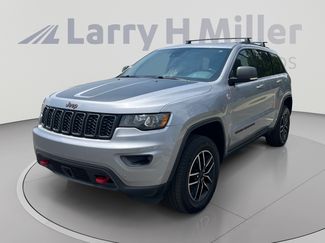 Used 2019 Jeep Grand Cherokee Trailhawk AWD/4WD video 1