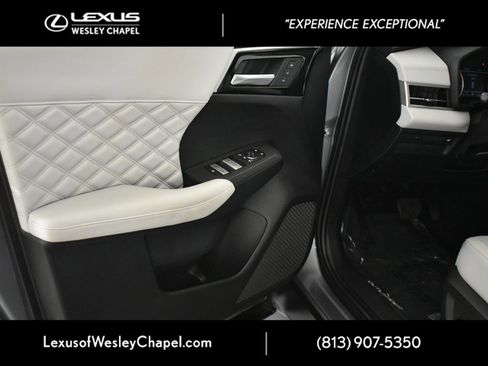 Used 2022 Mitsubishi Outlander SEL image 18