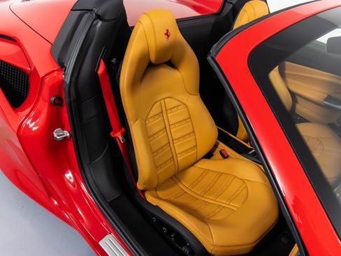 Certified 2023 Ferrari F8 Tributo RWD image 54