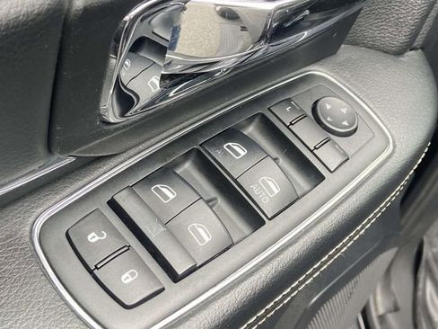 Used 2014 RAM 2500 Laramie image 14