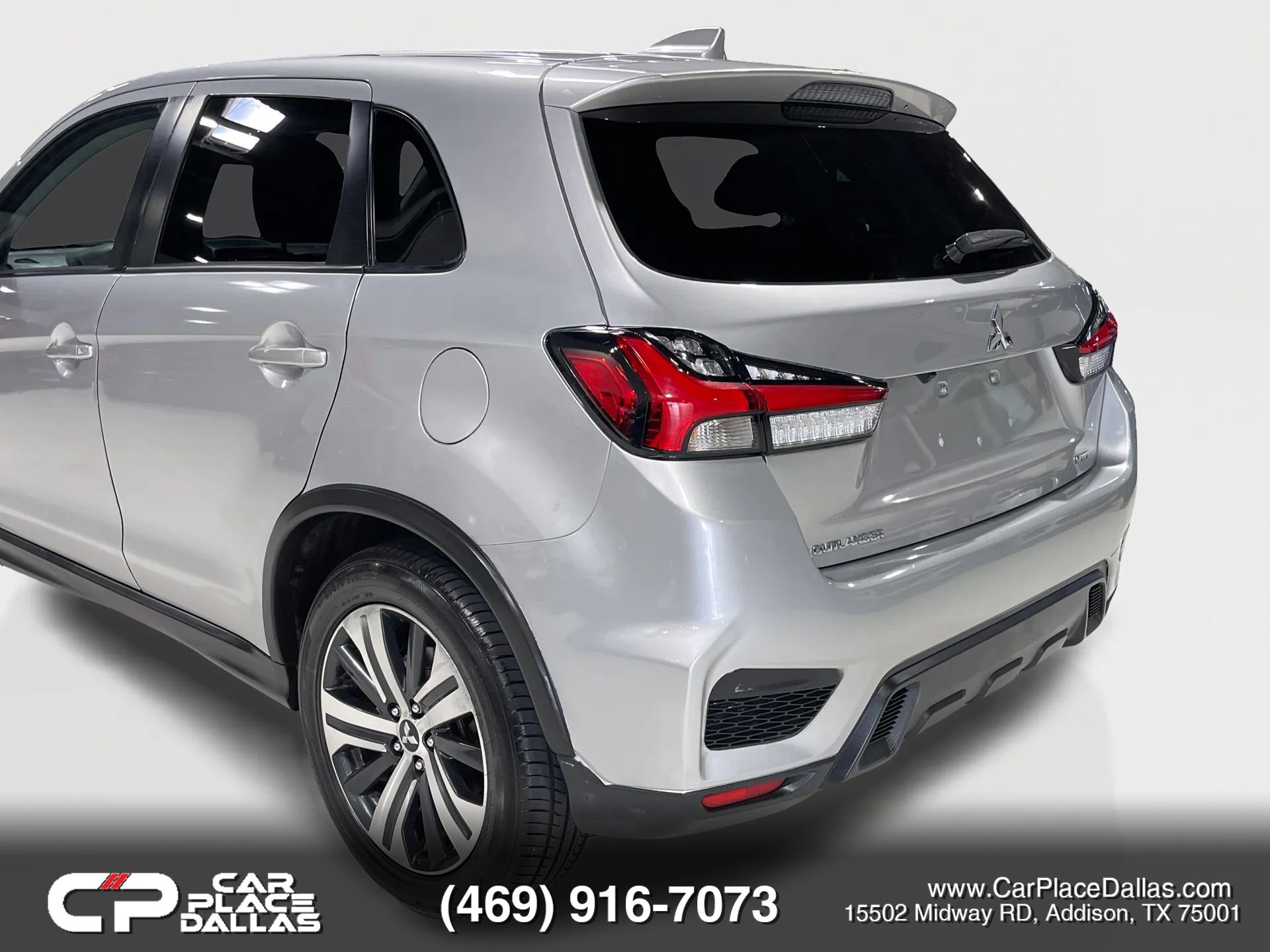 Used 2022 Mitsubishi Outlander Sport LE FWD image 12