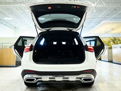 Certified 2025 Mercedes-Benz GLC 350e 4MATIC image 21