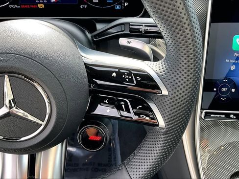 Used 2025 Mercedes-Benz GLC 43 AMG AMG GLC 43 image 25