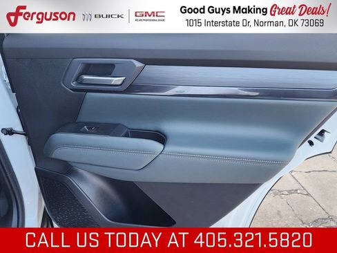 New 2026 GMC Terrain AT4 w/ Convenience Package III AWD/4WD image 42