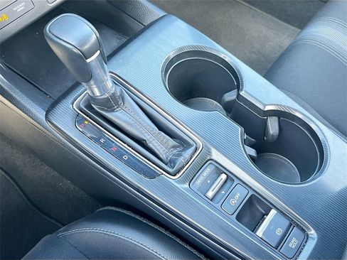 Used 2023 Honda Civic Sport image 16