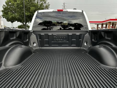 Used 2025 Ford F250 XLT AWD/4WD image 30