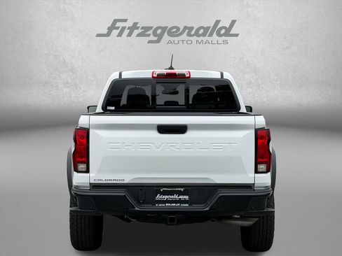 Used 2024 Chevrolet Colorado Trail Boss w/ Advanced Trailering Package AWD/4WD image 4