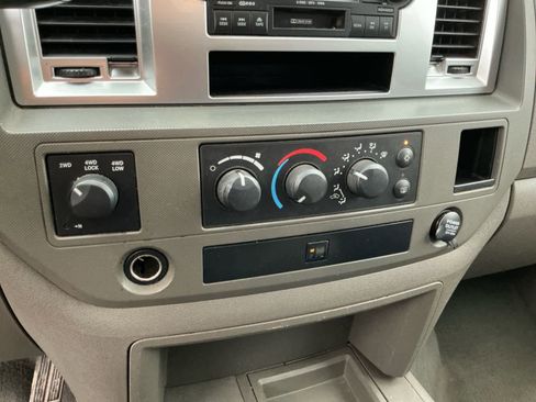 Used 2007 Dodge Ram 2500 Truck SLT w/ Light Group image 23