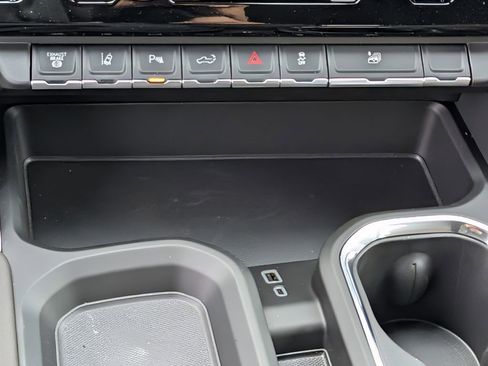 New 2026 GMC Sierra 3500 Denali image 17