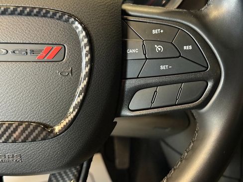 Used 2022 Dodge Charger SXT w/ Blacktop Package image 11