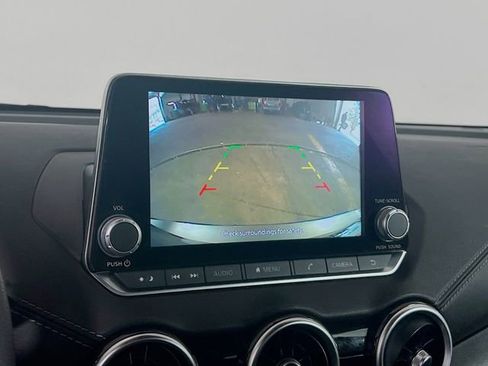 Used 2024 Nissan Sentra SV image 14