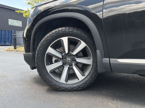 Used 2024 Honda Pilot Elite image 15