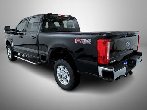 New 2026 Ford F350 XLT w/ FX4 Off-Road Package AWD/4WD image 7