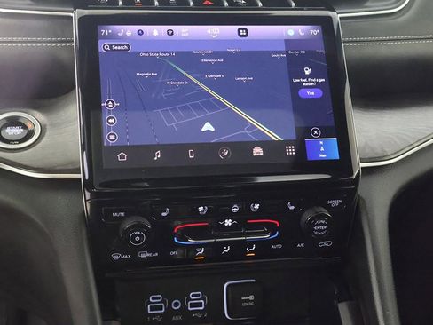 Used 2024 Jeep Grand Cherokee L Limited w/ Luxury Tech Group II image 49