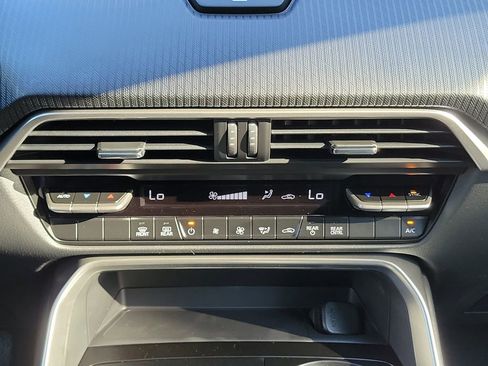 New 2026 MAZDA CX-90 3.3 Turbo w/ Select Package image 32