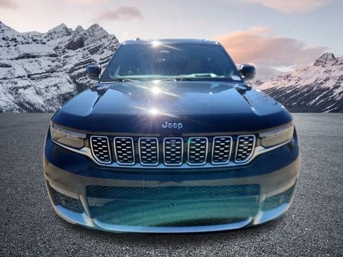 Used 2023 Jeep Grand Cherokee L Summit image 9