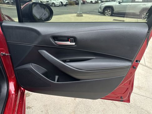 Used 2025 Toyota Corolla SE image 27