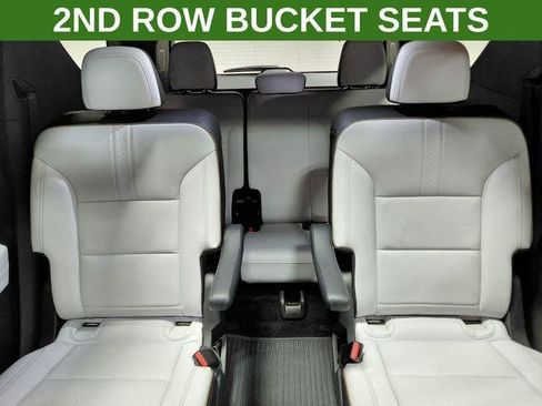Used 2025 Chevrolet Traverse High Country w/ LPO, Floor Liner Package AWD/4WD image 5