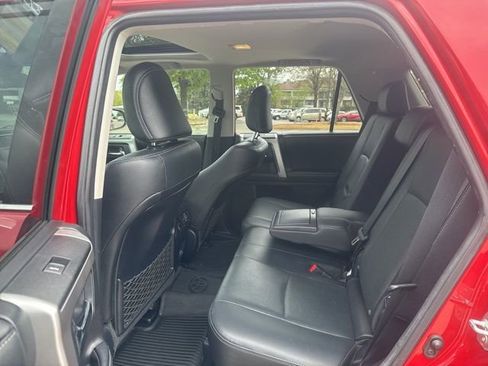 Used 2020 Toyota 4Runner Limited AWD/4WD image 20