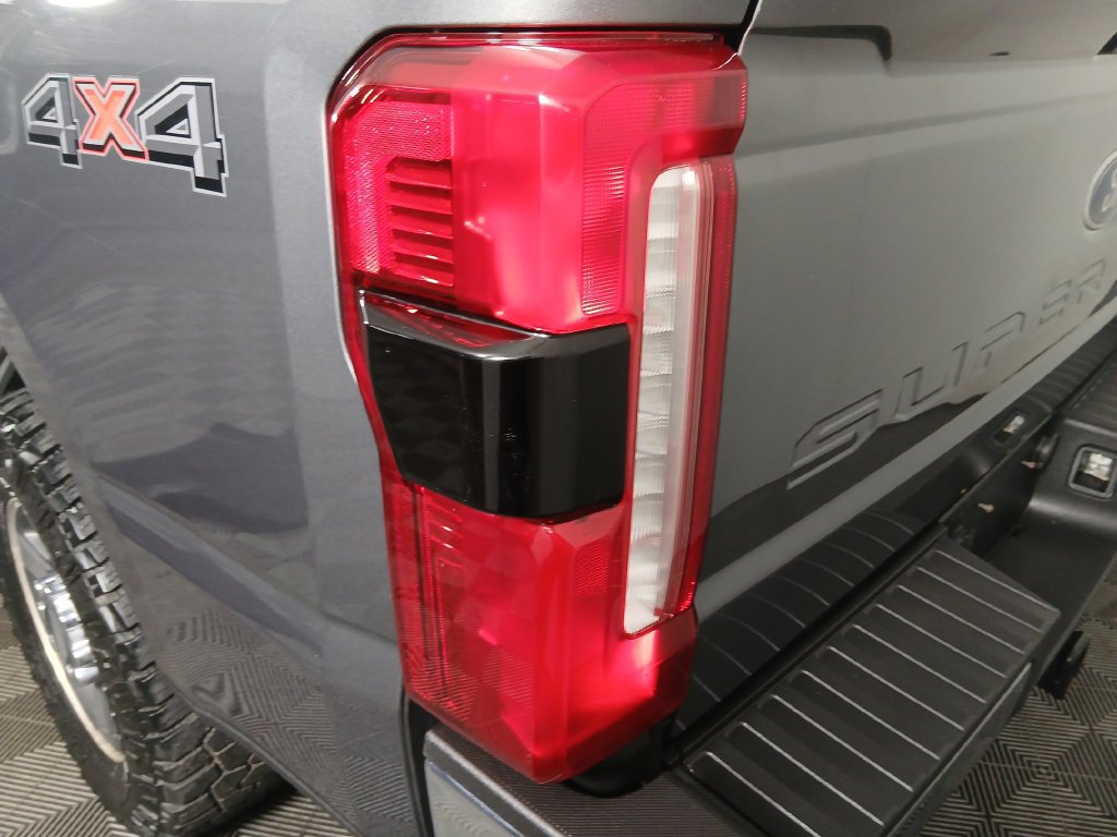 Used 2023 Ford F250 XLT w/ 360-Degree Camera Package AWD/4WD image 32