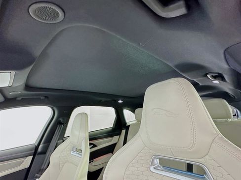 Used 2025 Jaguar F-PACE R-Dynamic S image 14