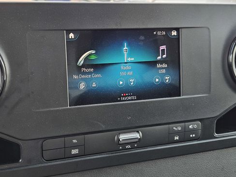 Used 2023 Mercedes-Benz Sprinter 3500 image 23