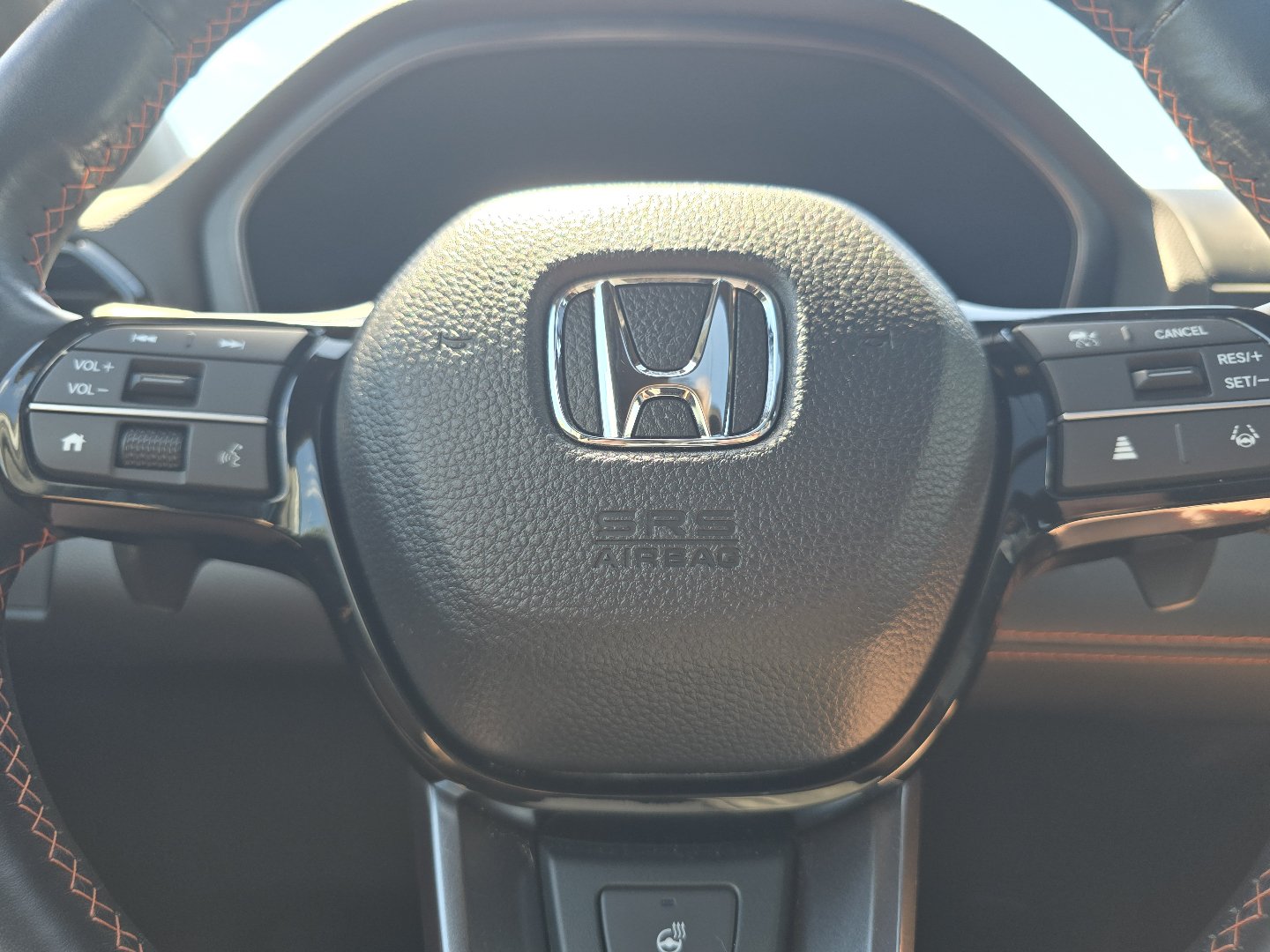 Used 2025 Honda Pilot TrailSport image 27
