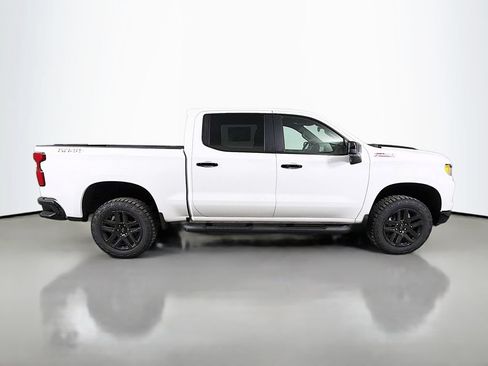 New 2026 Chevrolet Silverado 1500 LT Trail Boss w/ Convenience Package II AWD/4WD image 4