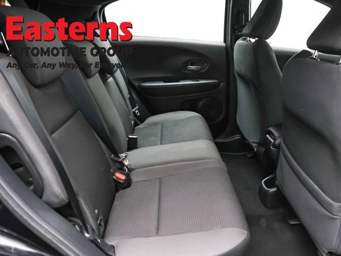 Used 2020 Honda HR-V Sport image 22