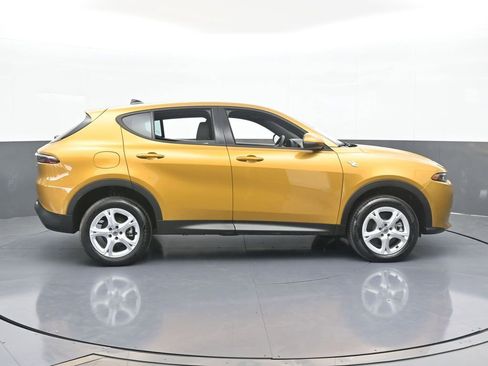 Used 2024 Dodge Hornet GT image 7