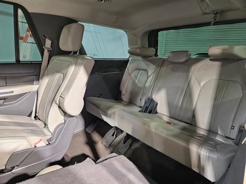Used 2021 Ford Expedition Limited RWD image 37
