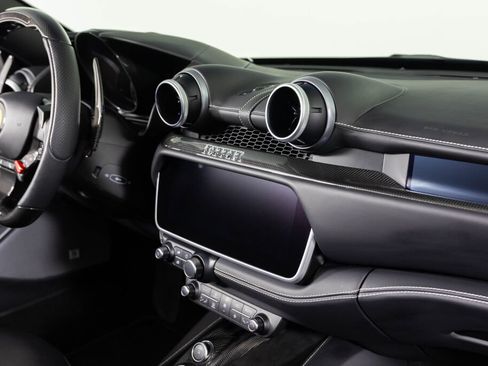 Certified 2023 Ferrari Portofino M RWD image 64