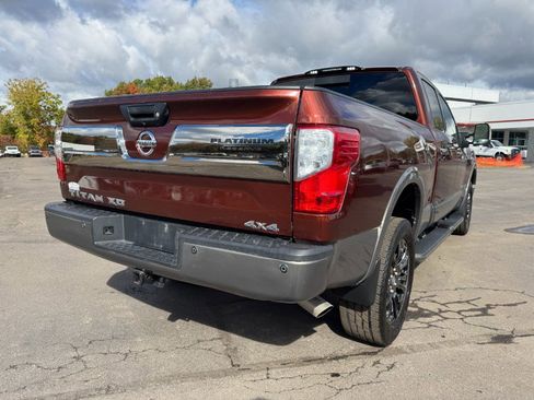 Used 2016 Nissan Titan Platinum Reserve image 5