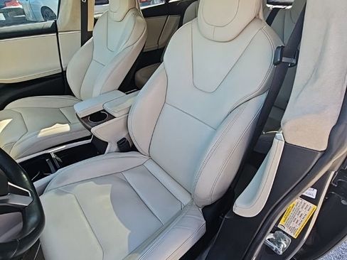 Used 2017 Tesla Model S 100D AWD/4WD image 19