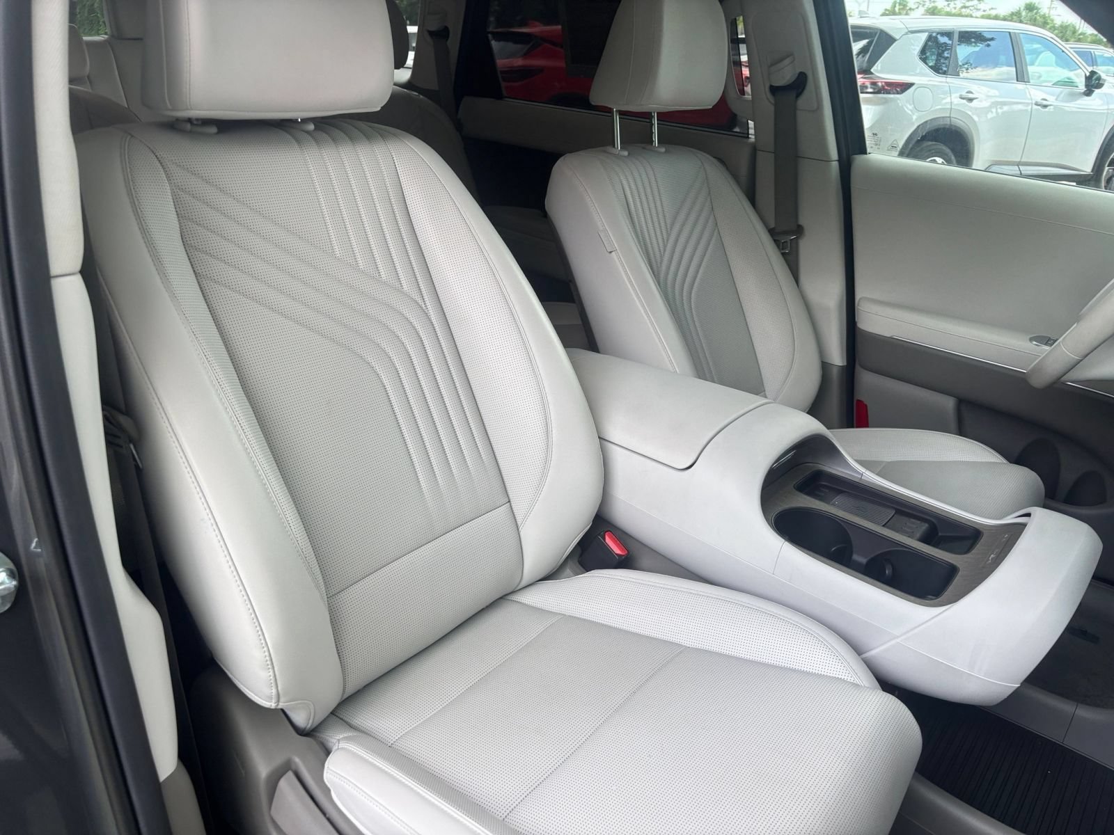 Used 2026 Hyundai Palisade SEL FWD image 39