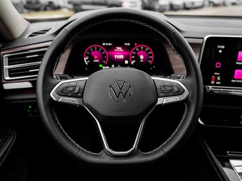 New 2026 Volkswagen Atlas SEL image 6