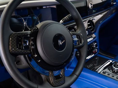 Used 2022 Rolls-Royce Ghost Black Badge image 5