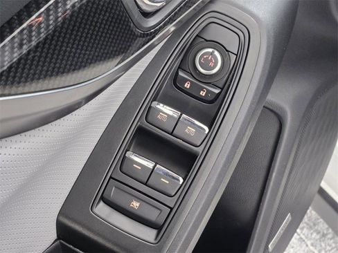 Used 2019 Subaru Crosstrek 2.0i Limited w/ Moonroof Package w/Navigation image 25